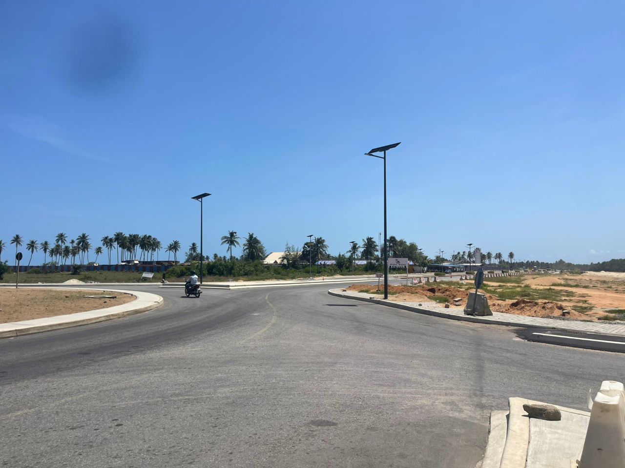 OFFRE FONCIÈRE À ADOUNKO PLAGE /KPÊVI – VU LAGUNAIRE & SUR MER - Vue 3
