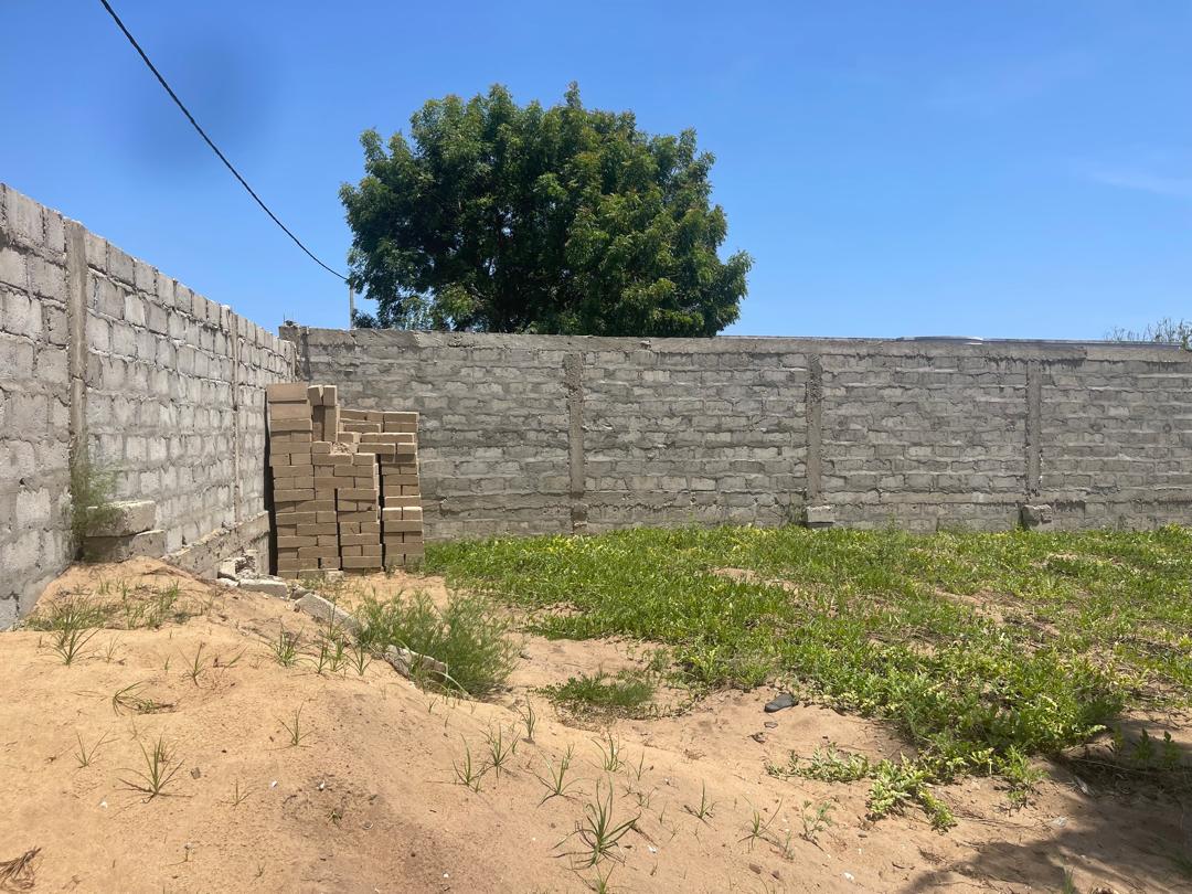 TERRAIN CONSTRUCTIBLE À ADOUNKO KPÊVI - Vue 3